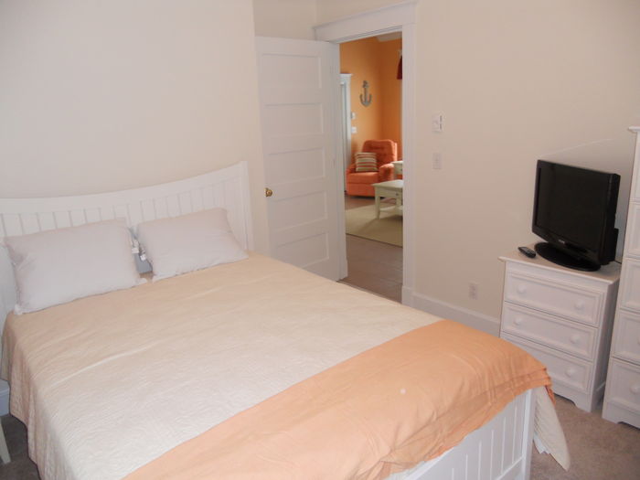 Wells, Maine Seaglass Village Cottage