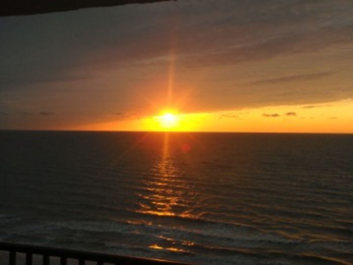 View SeaWinds Beachfront Getaway 2bdrm2ba