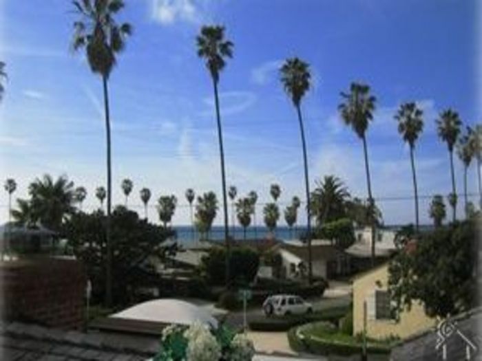 View Chateau La Jolla  5BR 5BA White