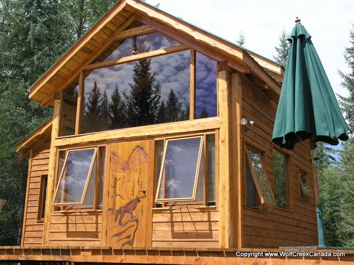 Wardner, British Columbia Wolf Creek Cabin in