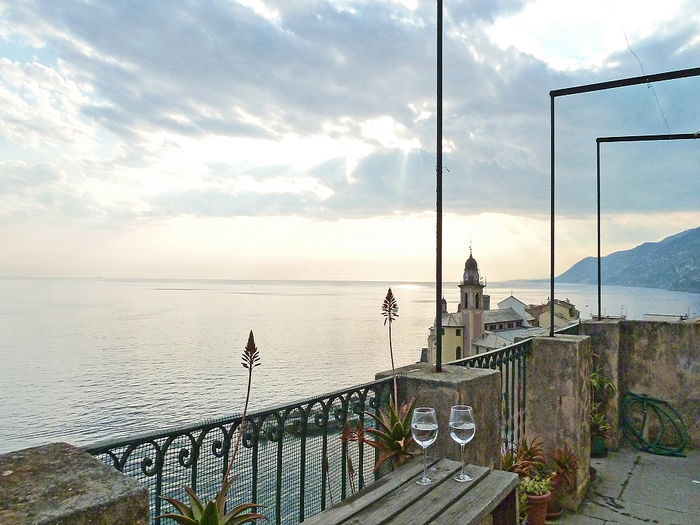 View Amazing seaside apartment in Camogli