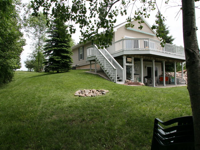 View Lakeside GetAway