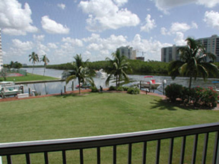 View Baypoint at Vanderbilt Beach 103