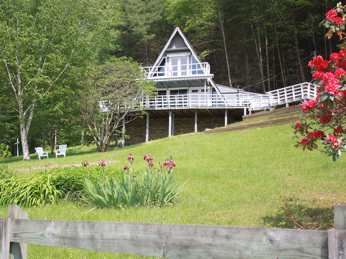 View Granger Mountain Chalet