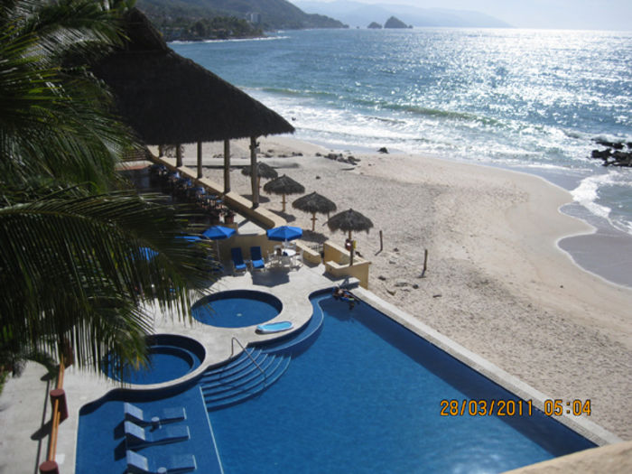 View Oceanfront Luxury CondoPuerto