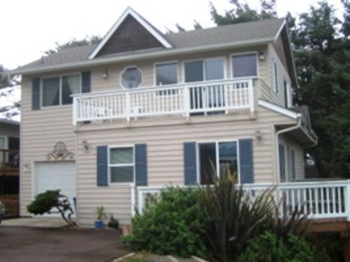 View Cottage by the Sea  Lincoln City