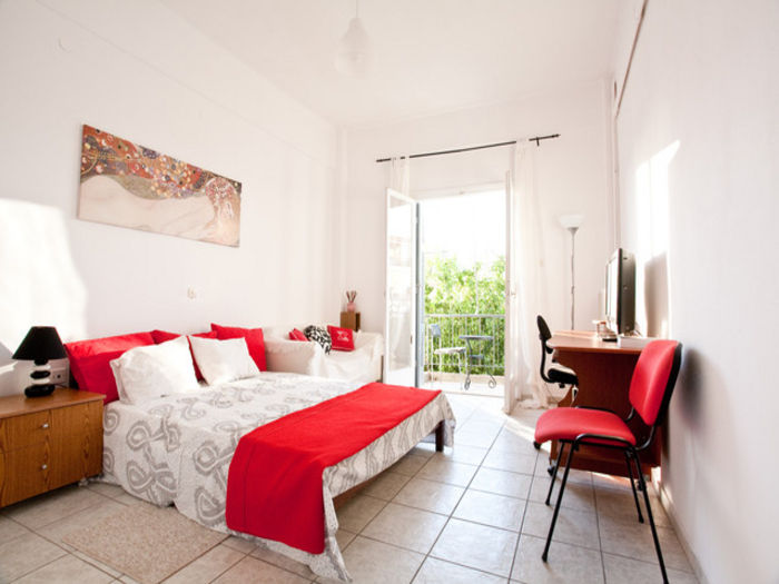 View Athens metro cosy apartment close