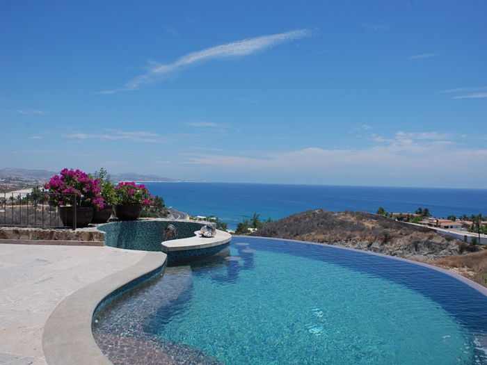 View Villa Vista del Mar gated community