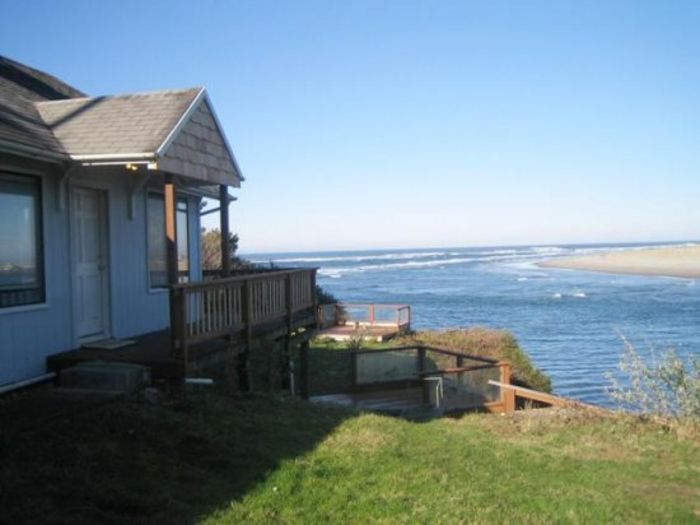 View Above All Sleeps 6 Bayfront