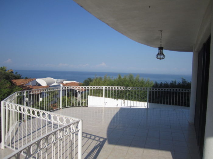 View Condo Estella 4 Bedrooms