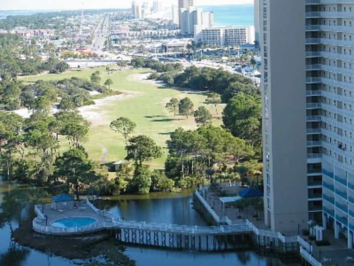 View Lake Town Wharf