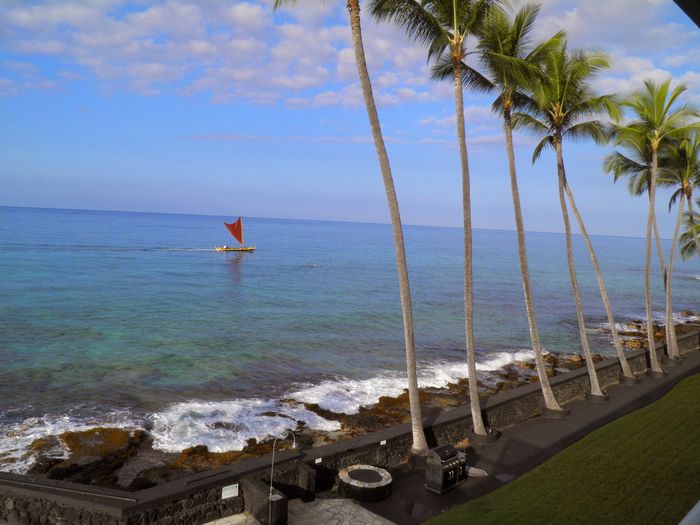 View KONA  MAGIC SANDS OCEANFRONT LUXURY