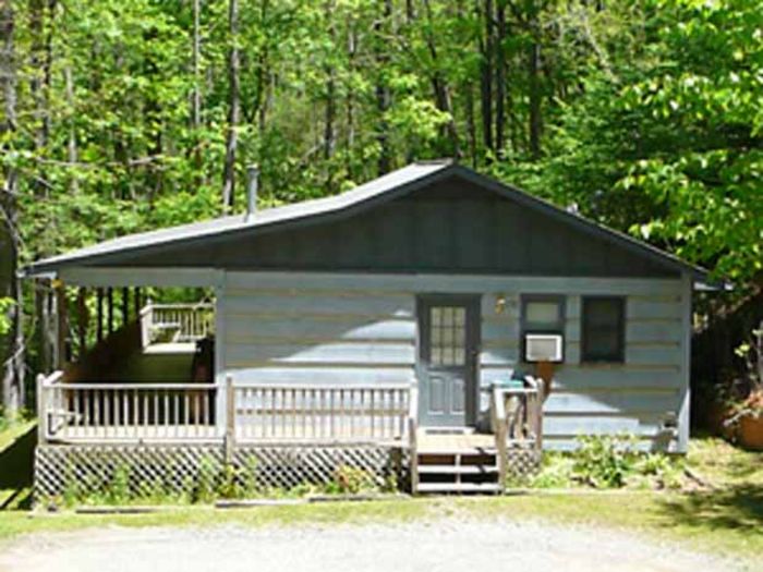 View Crystal Creek Cabin w Hot Tub