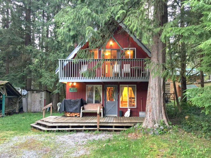 View Mt Baker Lodging  Cabin 63