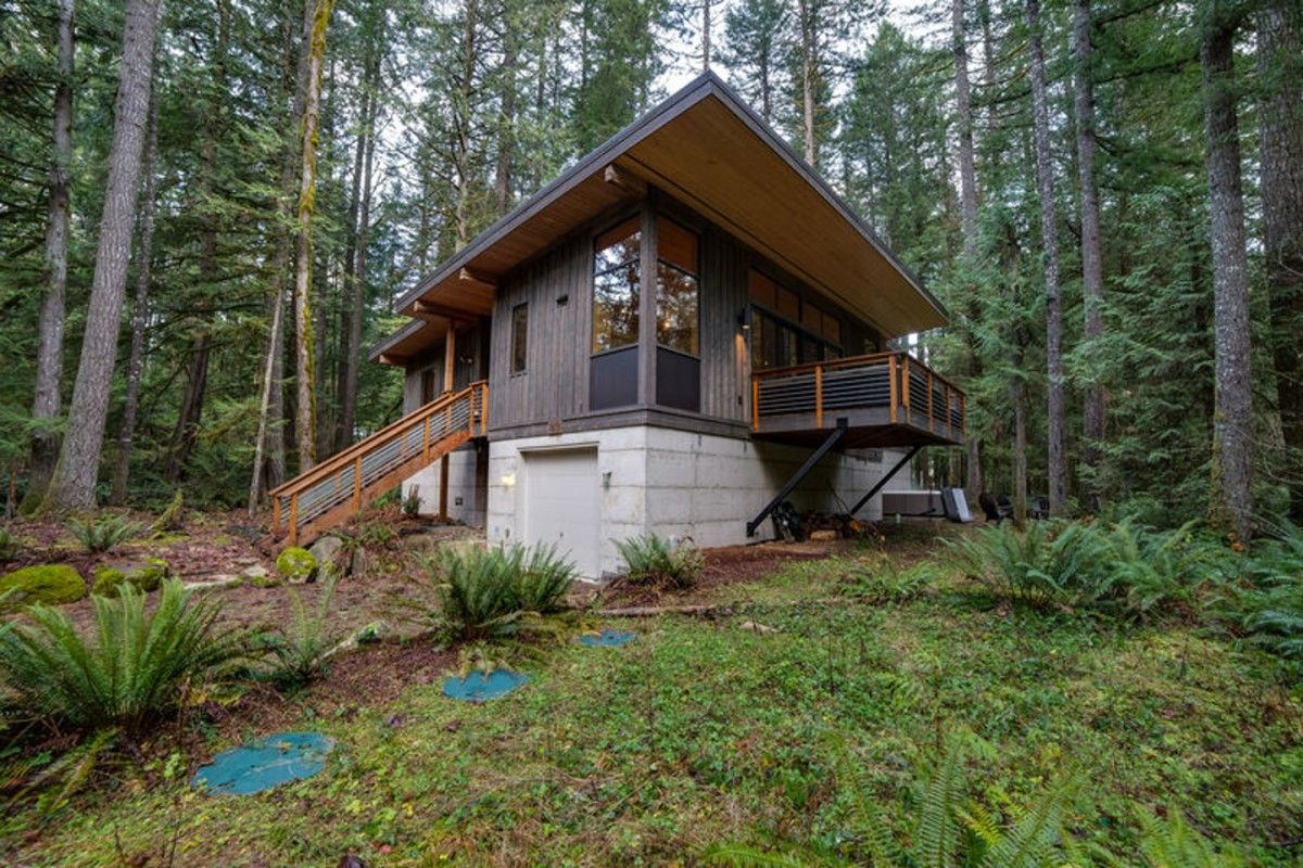 View Mt Baker Lodging Cabin 42  