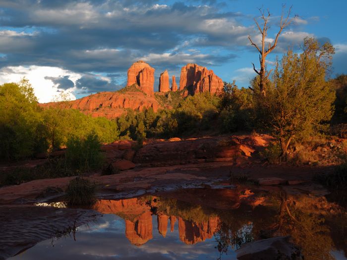 View Sedona Home with Panoramic Views