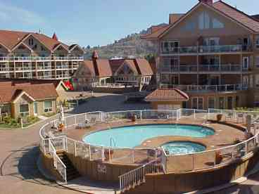 View Discovery Bay Resort  Pool 1