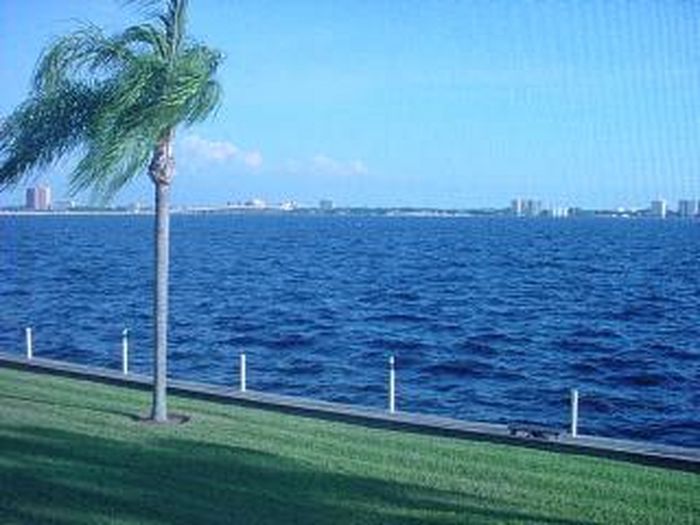 View Waterfront 22 dockshtd poolfishingpierbilliardsshuffleboardhorseshoes