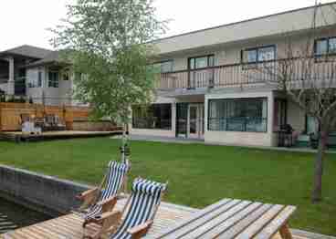 View Okanagan Beach House