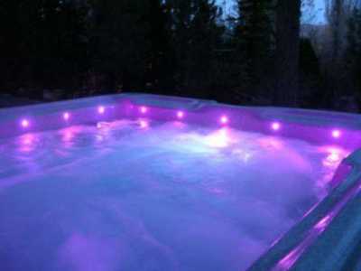 View Awesome Hot Tub and More at Elk