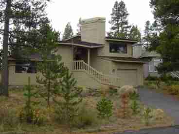 View Moose Cabin LodgeStyle 3 Bedroom