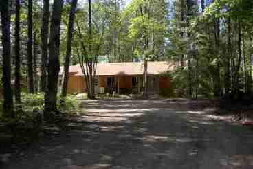 View KEMOSABE CABIN RENTALS