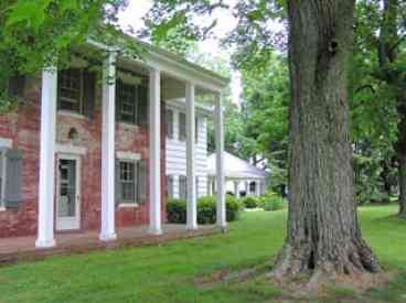 View Leeds Creek Manor