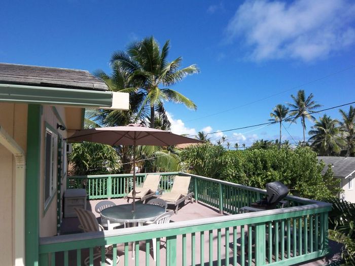 View Beach Lane View rentalHuge DeckKitchenAC2