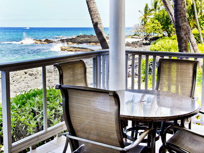 View Oceanfront Kona Condo On White