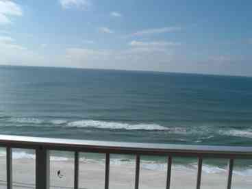 View Beautiful Oceanfront Condo Aug